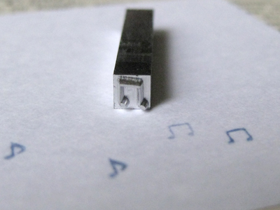 �܍��^�A����������